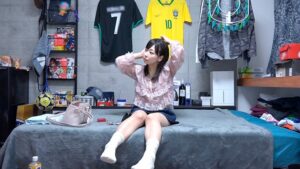 大人の事情で原美織（25）が隠し撮り！自宅プライベートえっち○撮