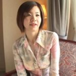 美しき乳トロニクス 母乳噴き出し熟女の官能的な世界