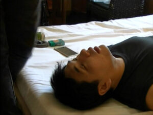 美女大学生の官能的な黄金直食いプレイを徹底解剖 VOL.43