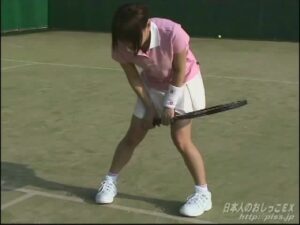 テニス少女の胸騒ぎ！部室裏での秘密行為が影響？