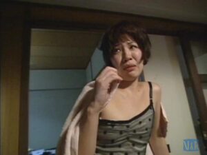 美姉妹の官能的スカトロプレイ！初脱ぎ＆●制排泄体験